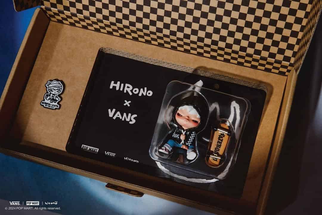 Hirono X Vans Gift Set - Image 2