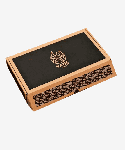 Hirono X Vans Gift Set